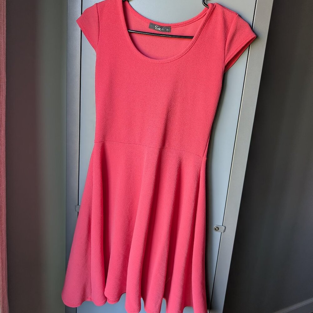 Pink cap sleeve casual dress size medium (M)